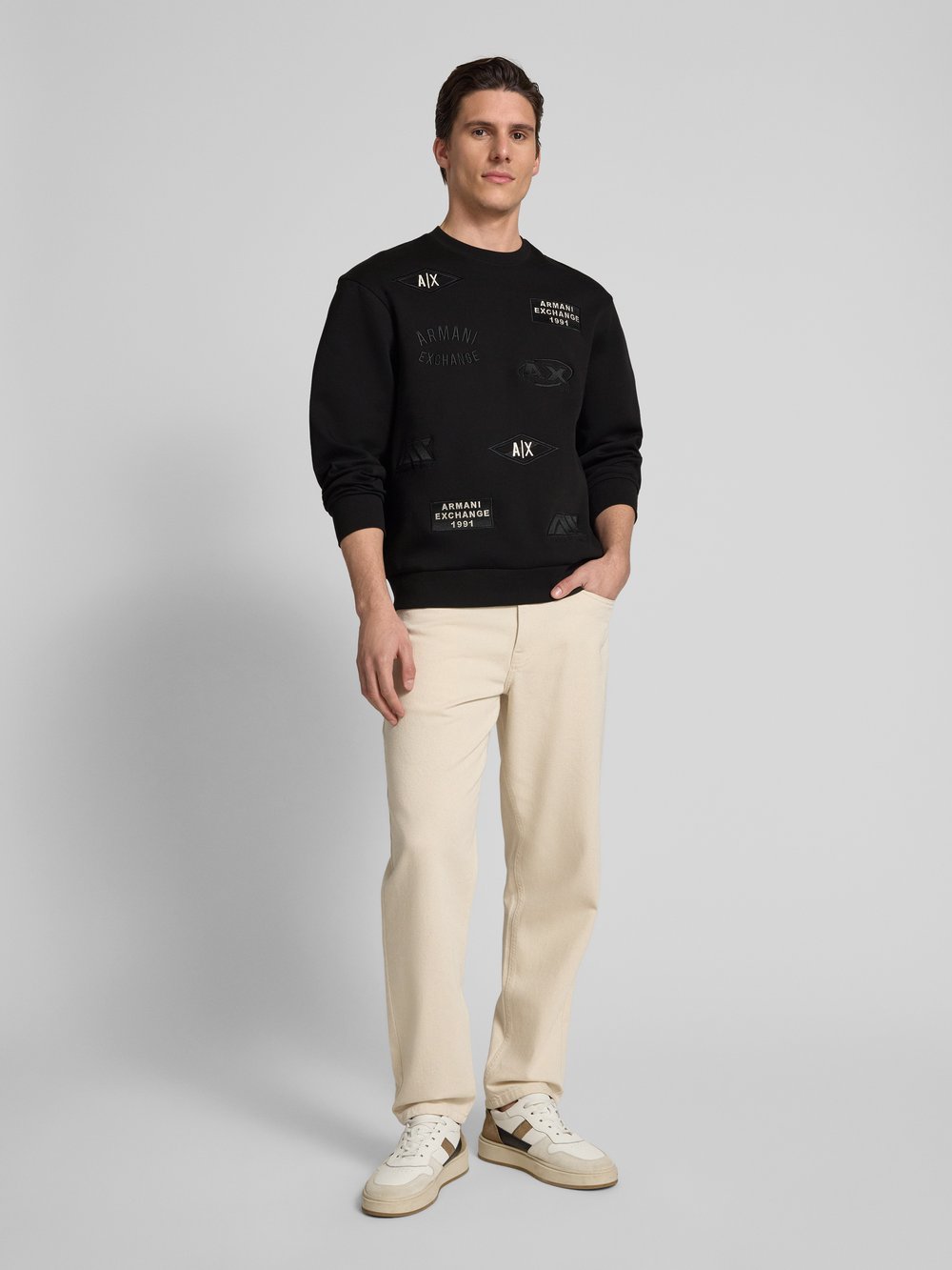 

Толстовка с нашивками-лейблами ARMANI EXCHANGE, черный