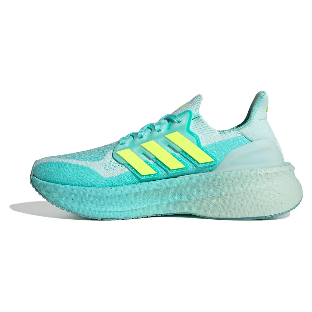 Беговые кроссовки adidas Ultraboost 5, синий — фото 3