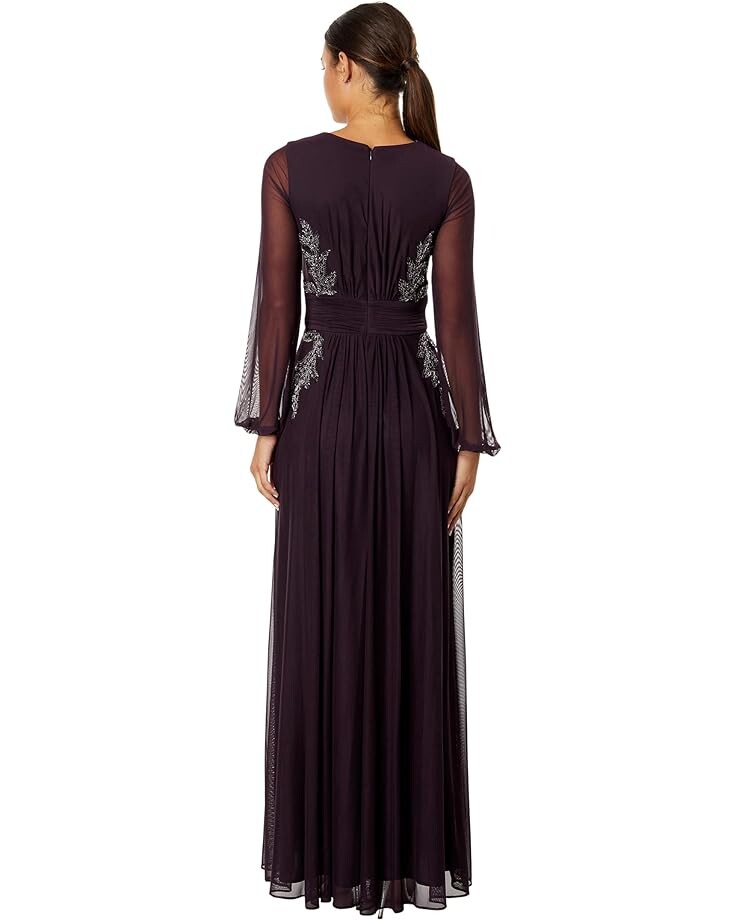 

Платье Betsy & Adam Long Powermesh V-Neck Beaded Dress, цвет Plum