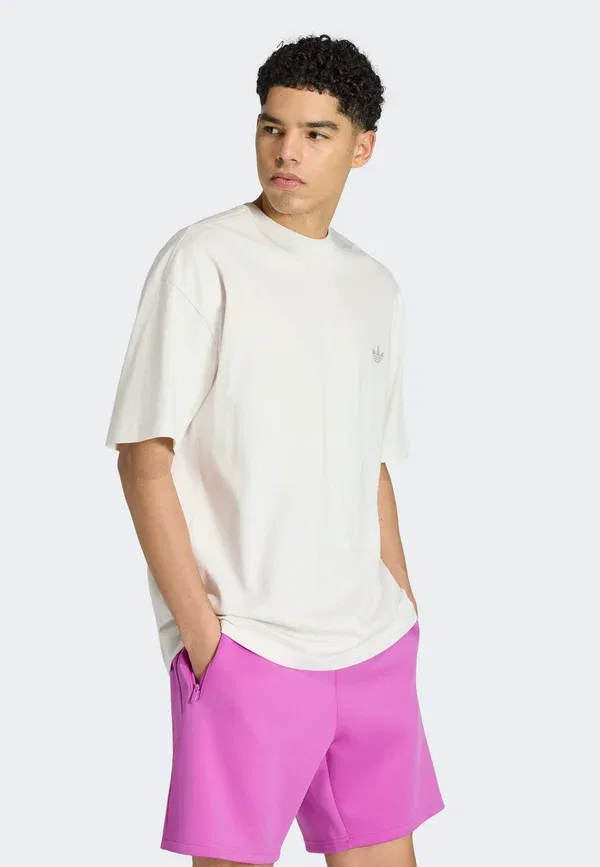 Футболка свободного кроя Adidas Originals Trefoil Essentials Spacer Loose Tee, облачно-белый