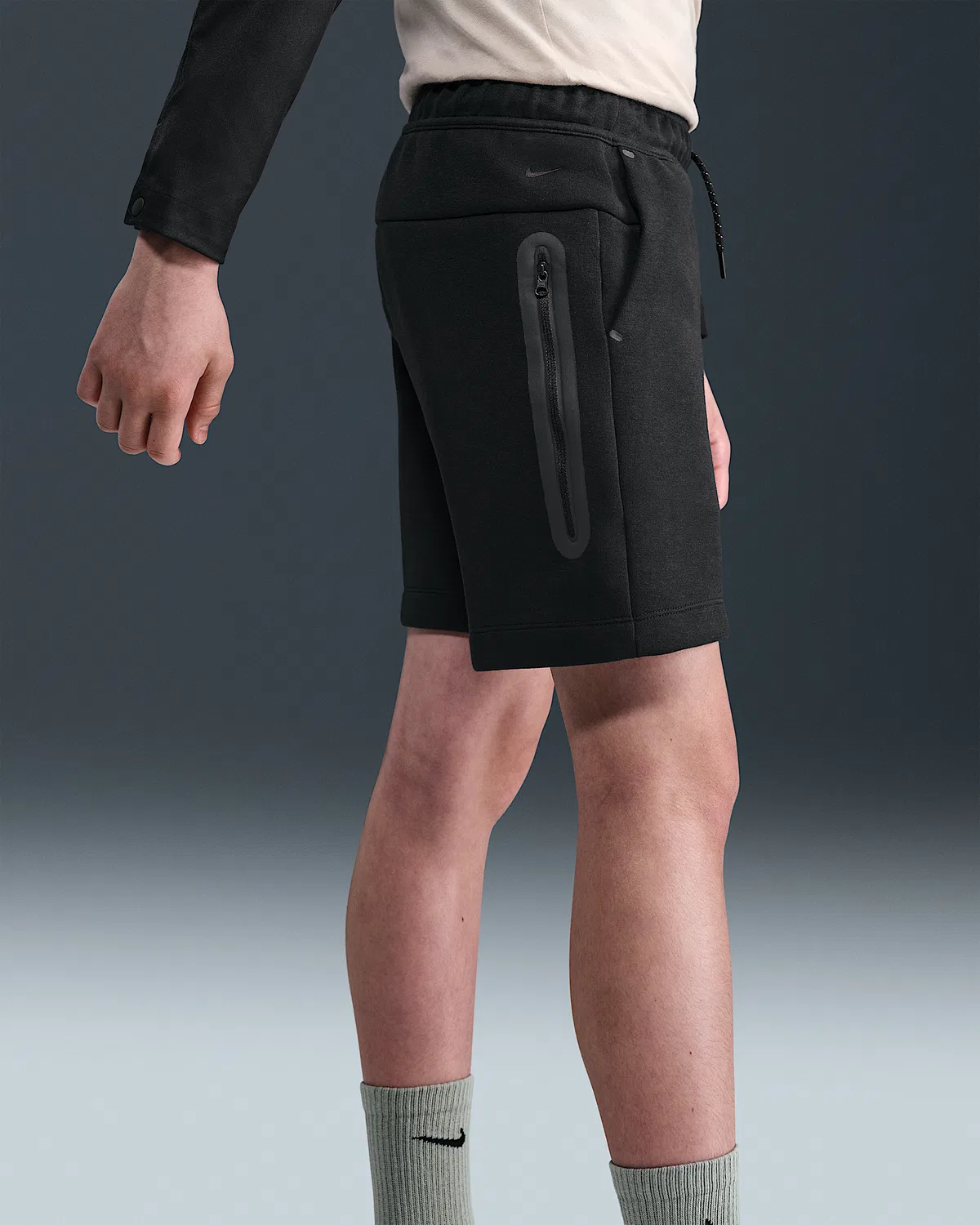 Детские шорты Nike Sportswear Tech Fleece для мальчиков, Black/Black — фото 3