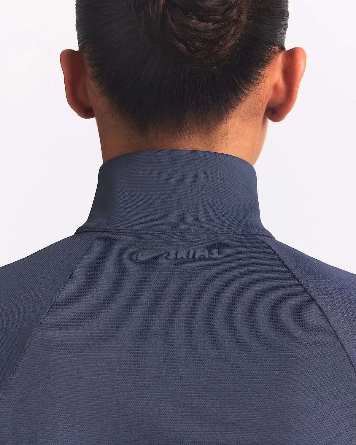 Женская трековая куртка NikeSKIMS Airy, NSKM Deep Royal — фото 3
