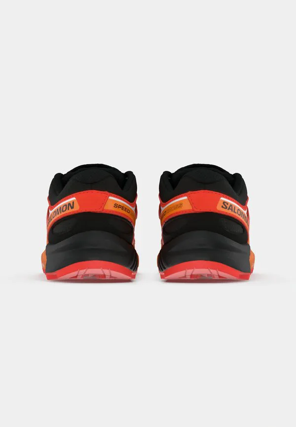Унисекс походные ботинки speedcross Salomon, Black/Cherry Tomato/Turmeric — фото 4
