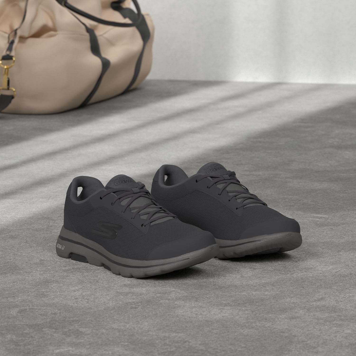 Мужские кроссовки Skechers Gowalk 5 цвета демитассе, черный/угольный — фото 2