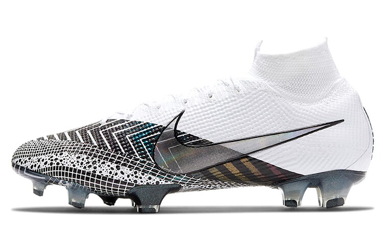 

Футбольные кроссовки унисекс Nike Mercurial Superfly 7