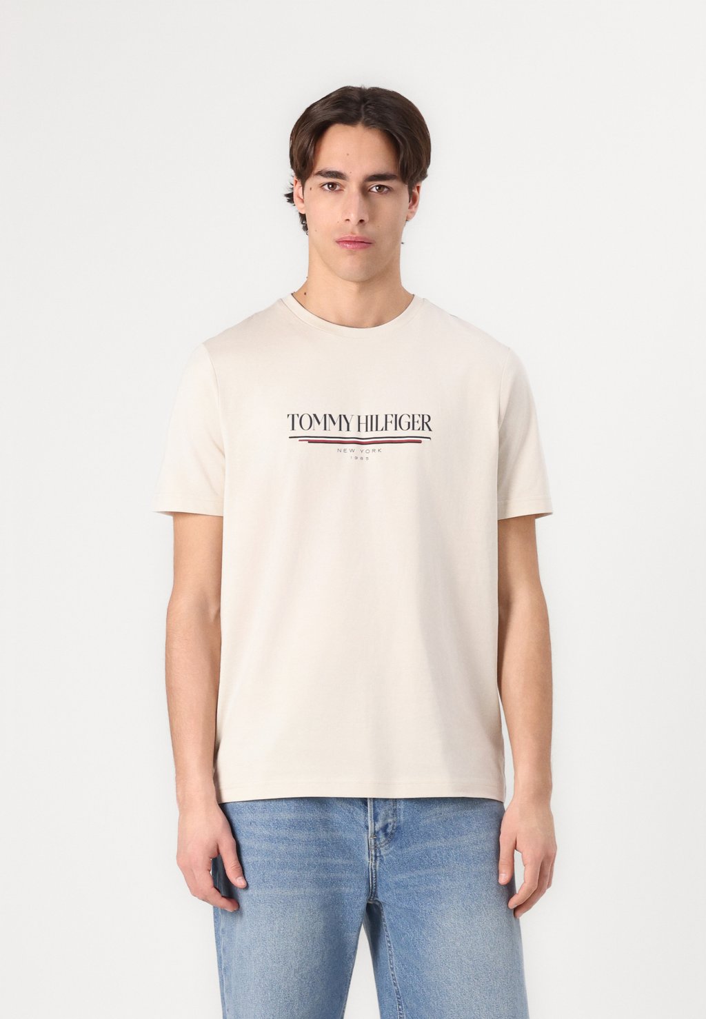

Футболка с принтом BRAND LOVE TEE Tommy Hilfiger, бежевый