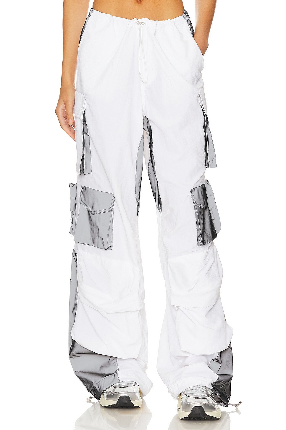 

Брюки AFRM Etienne Cargo, цвет White Grey