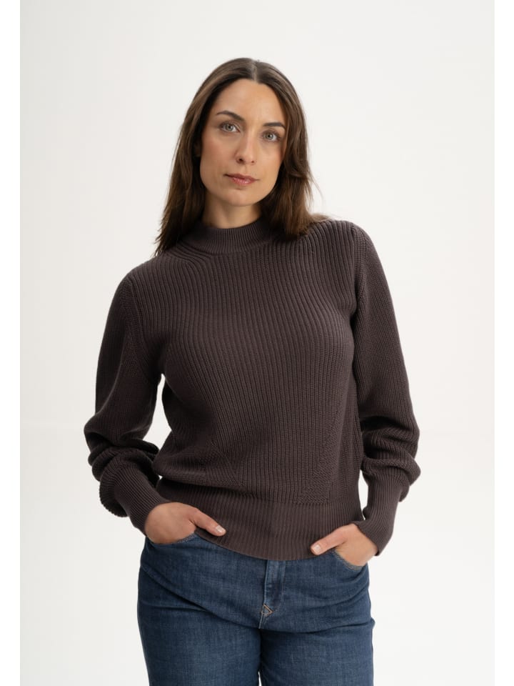 

Вязаный свитер RIYA MELA