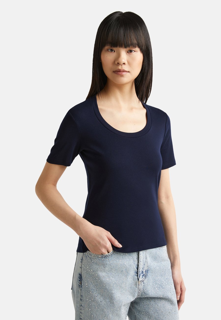 

Футболка United Colors of Benetton SHORT SLEEVE, Blue/Dark Blue