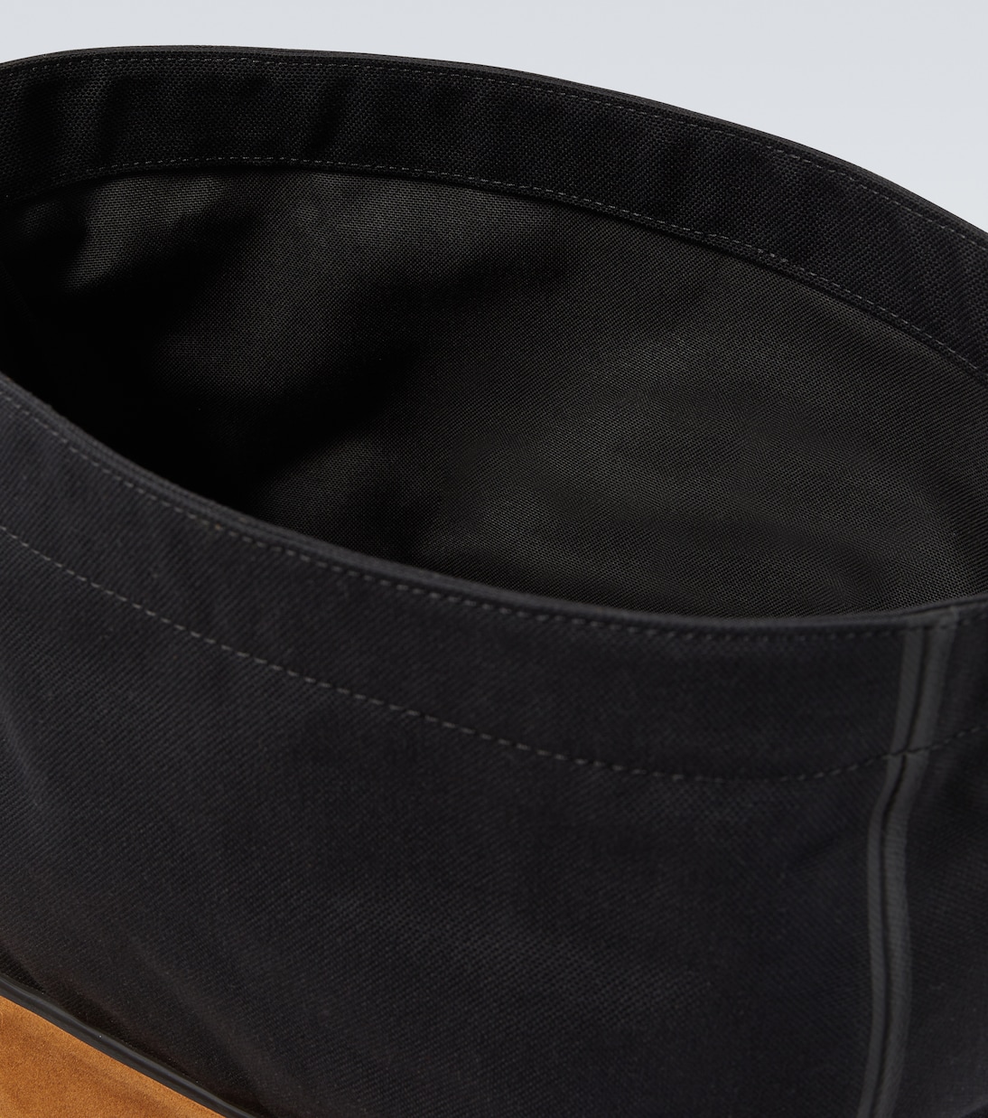 Гибкий рюкзак из канваса и замши Loewe, Black/Dark Gold — фото 4