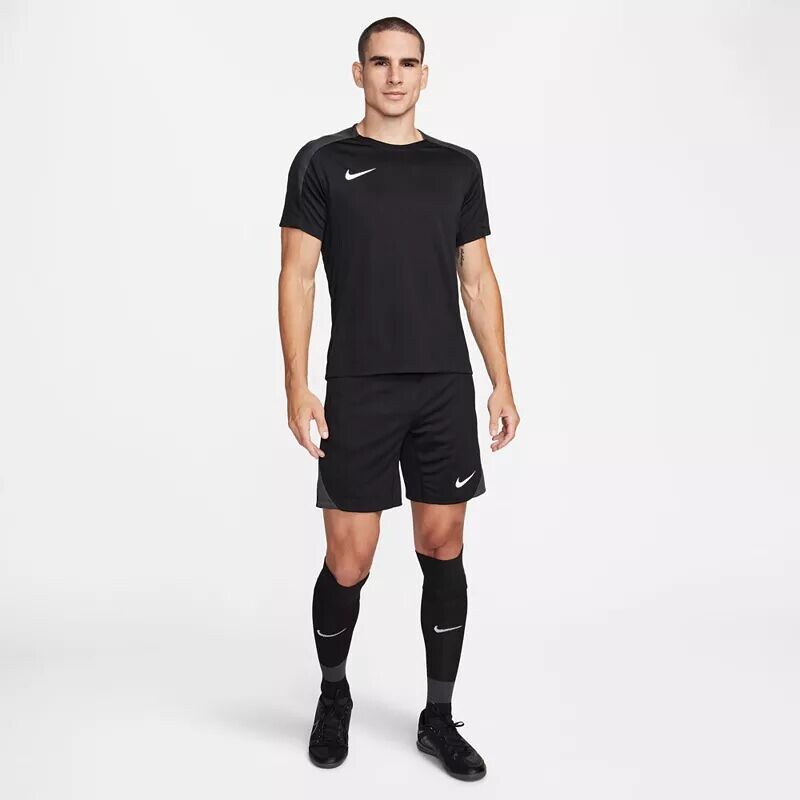 Мужская футбольная рубашка с коротким рукавом Nike Dri-FIT Strike, черный — фото 2