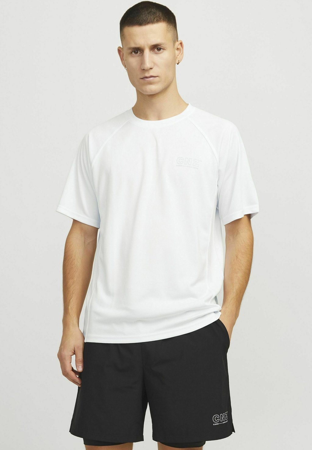 

Спортивная футболка JCOCNZ NOOS Jack & Jones Performance, белый