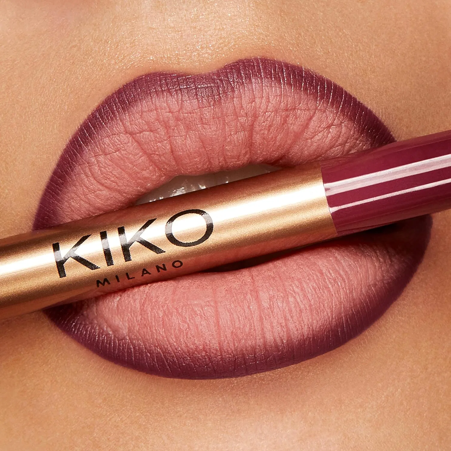 Стойкий карандаш для губ «Creamy Colour Comfort Lip Liner 10» от KIKO Milano Kiko Milano, 10 Rose Tea — фото 3