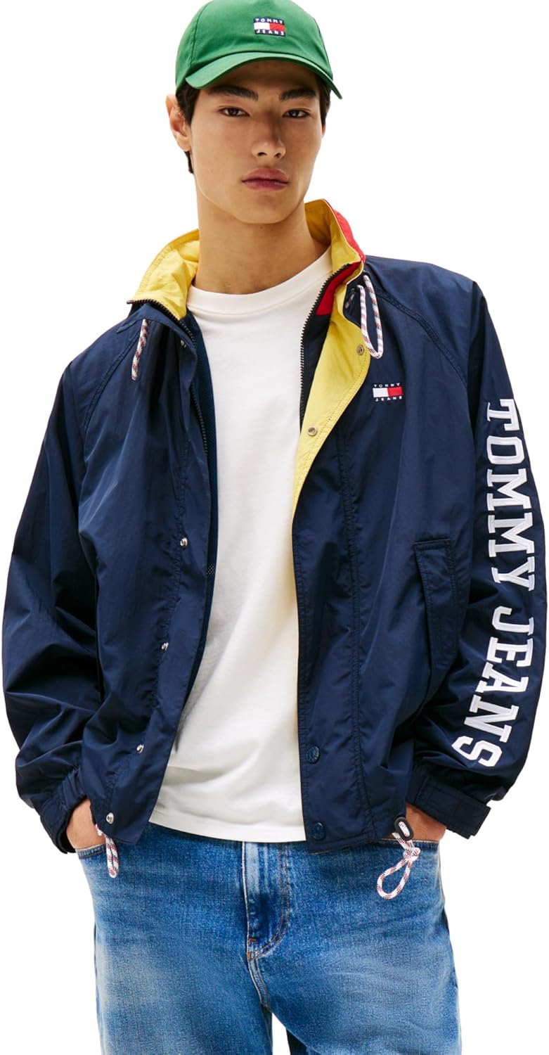 

Мужская легкая водонепроницаемая ветровка с капюшоном Tommy Jeans в цветных блоках Tommy Hilfiger, Dark Night Navy / Red Hot