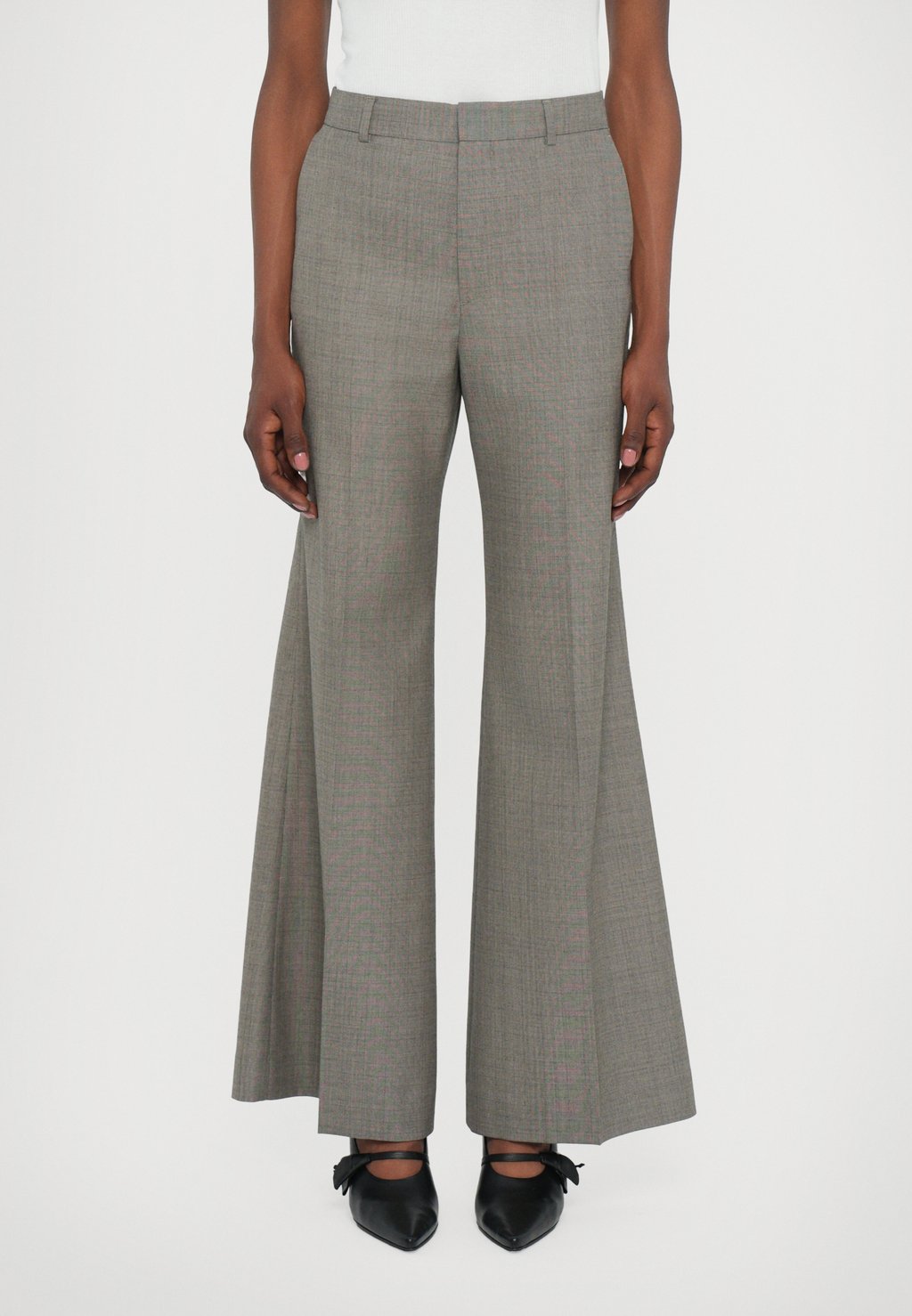 

Брюки BLEND FLARE Filippa K, серо-коричневый