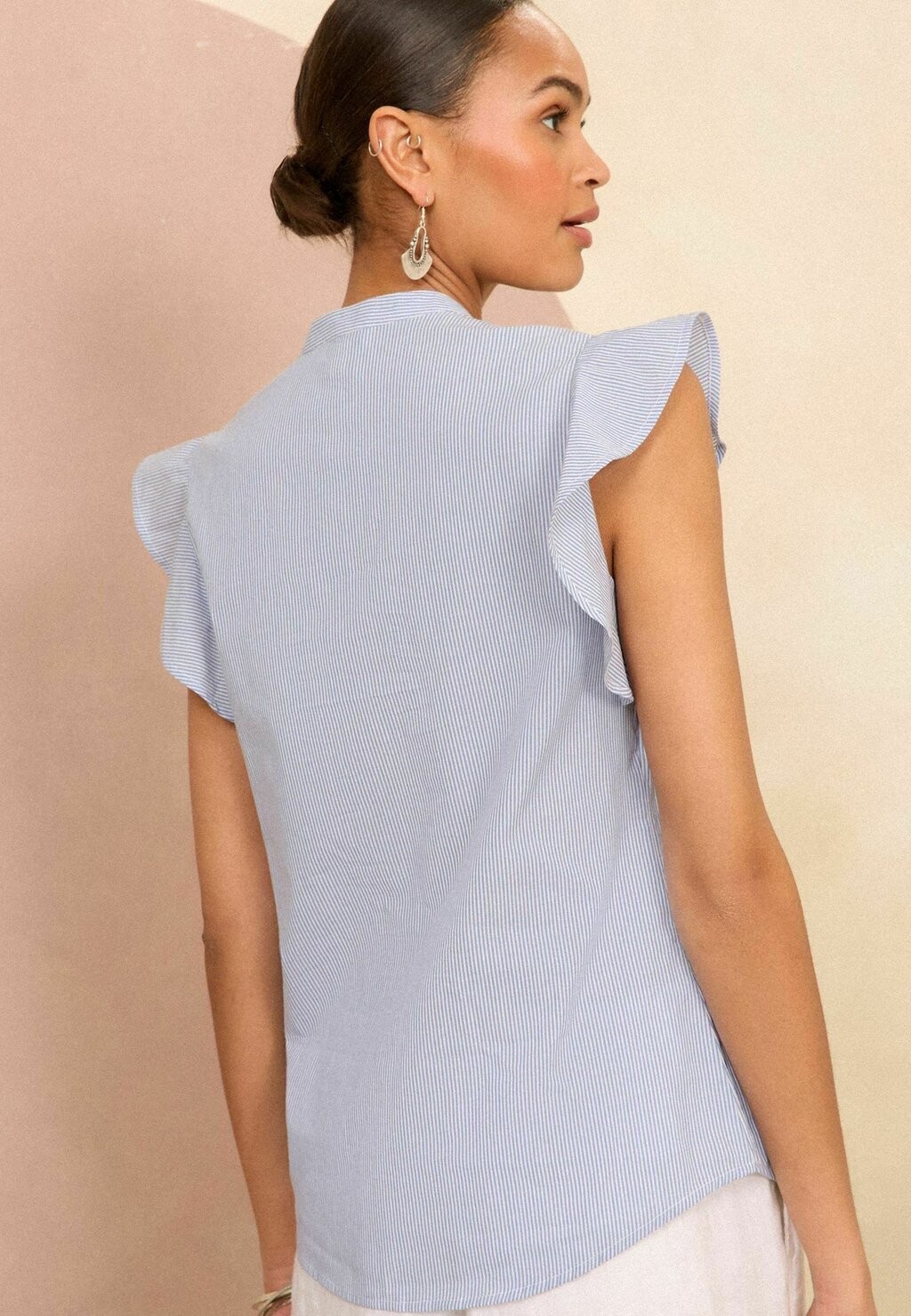 

Блузка на пуговицах FLUTTER SLEEVE CUTWORK REGULAR FIT Love & Roses, синий
