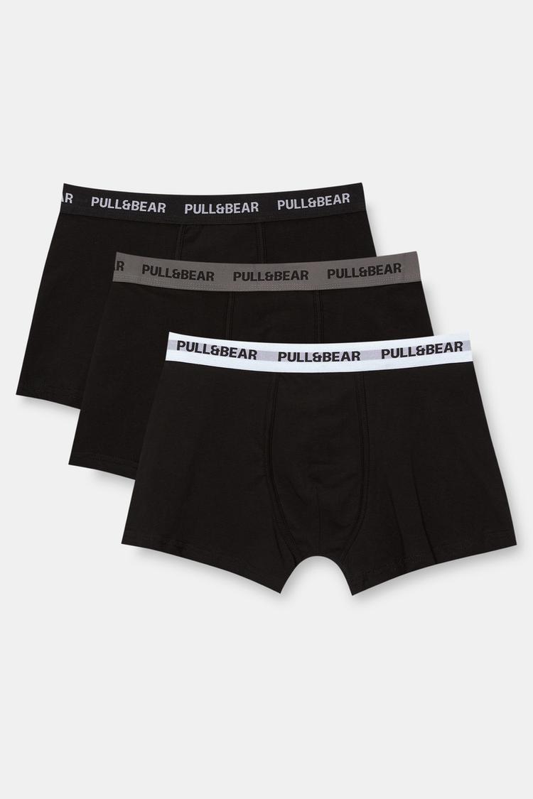

Упаковка из 3 пар черных боксеров с логотипом Pull And Bear, мультиколор