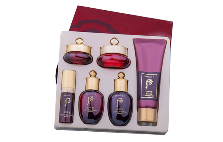 The History Of Whoo Набор для ухода за кожей Red Aroma Even Skin, увлажняющий и питающий, 6 предметов — фото 3