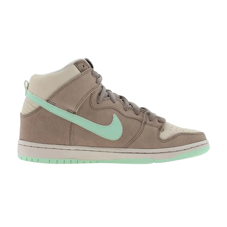 

Кроссовки Nike Dunk High Pro SB 'Soft Grey', серый