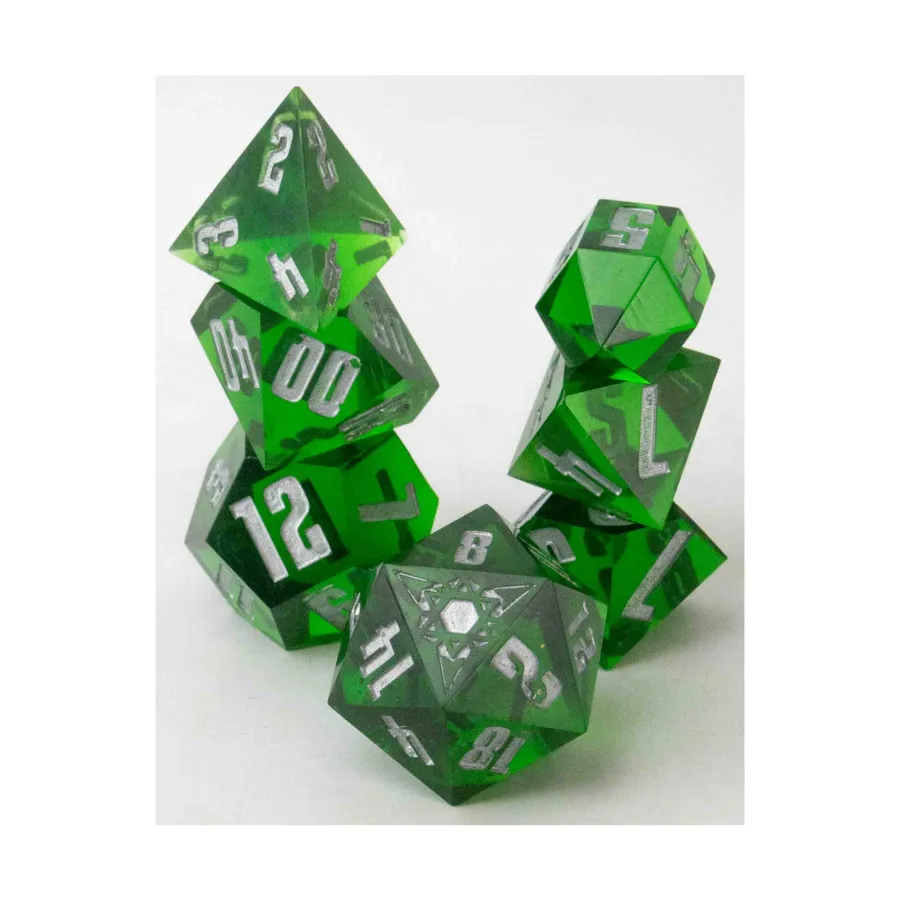 

Набор полупрозрачной зеленой смолы с серебром (7), Dice & Supplies (Unidentifiable Publisher)