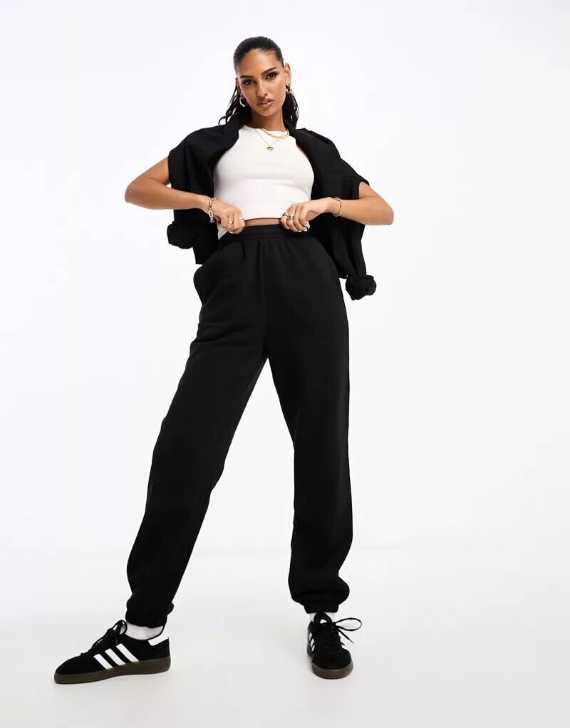 

Черные джоггеры ASOS Ultimate