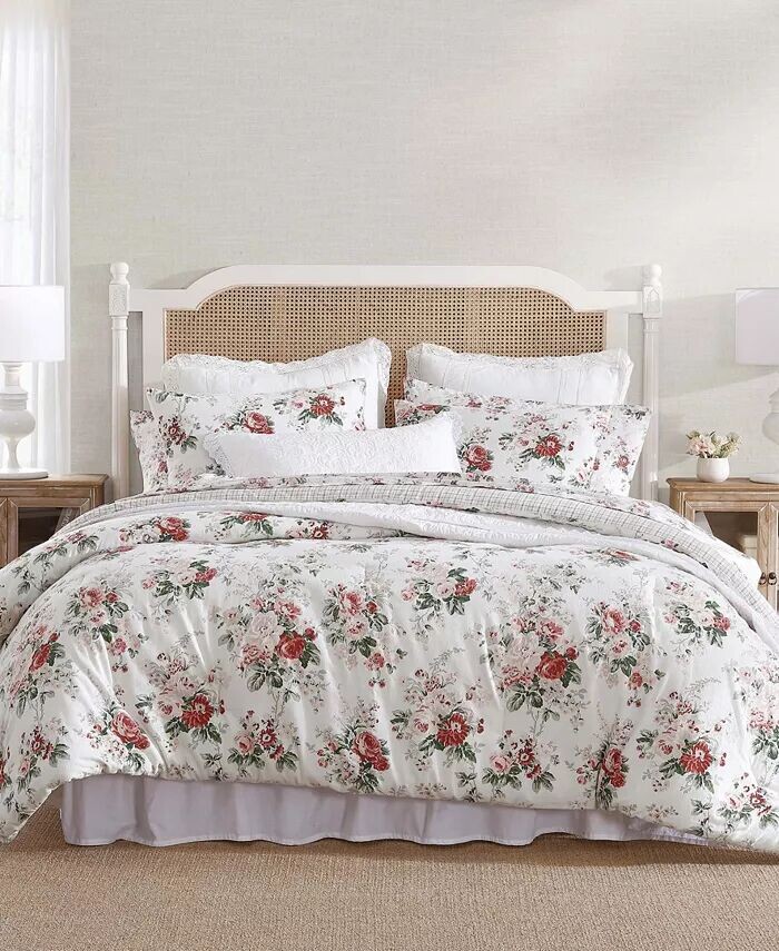 

Комплект фланелевых одеял Ashfield из 2 предметов, Twin Laura Ashley, красный
