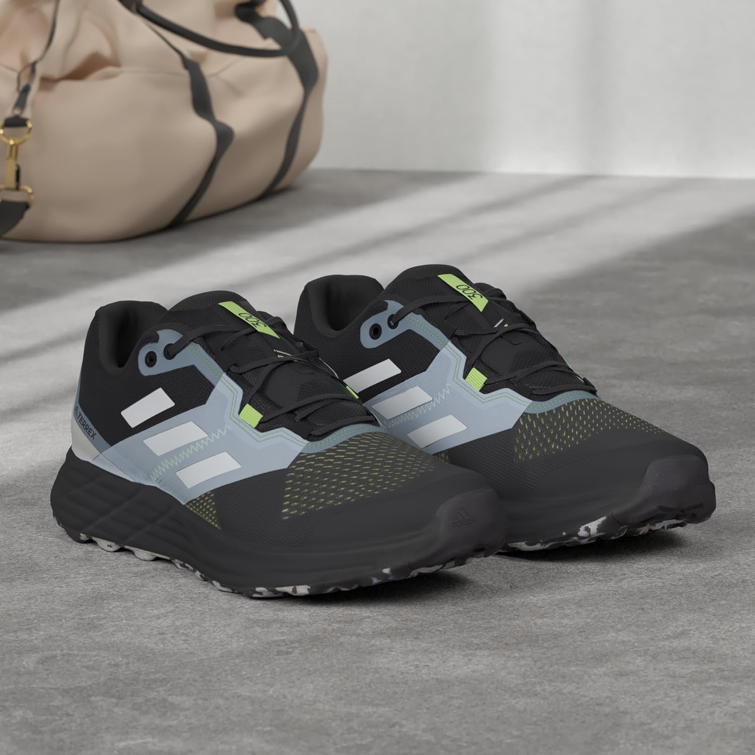 Мужские кроссовки для трейлраннинга adidas Terrex Two Flow, белый/черный/желтый — фото 2