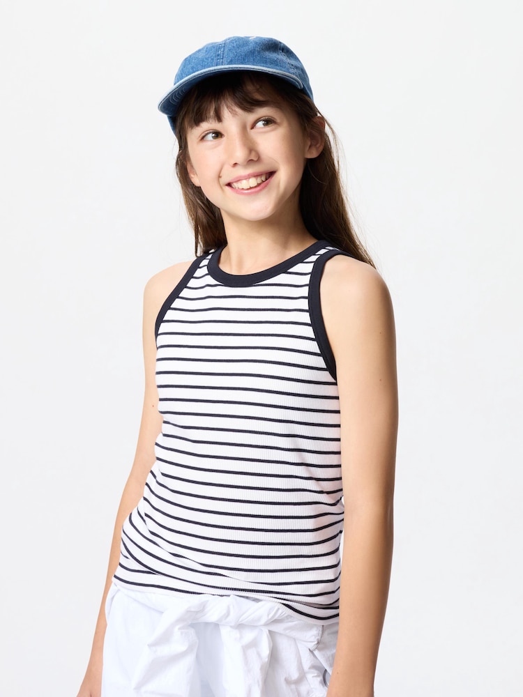 

Майка с чашечками в рубчик Uniqlo, цвет 00 белый