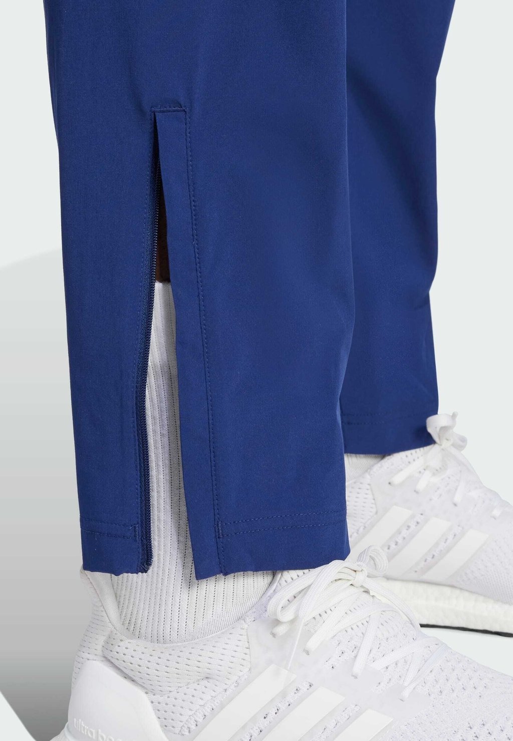 

Спортивные брюки HOUSE OF TIRO adidas Sportswear, синий