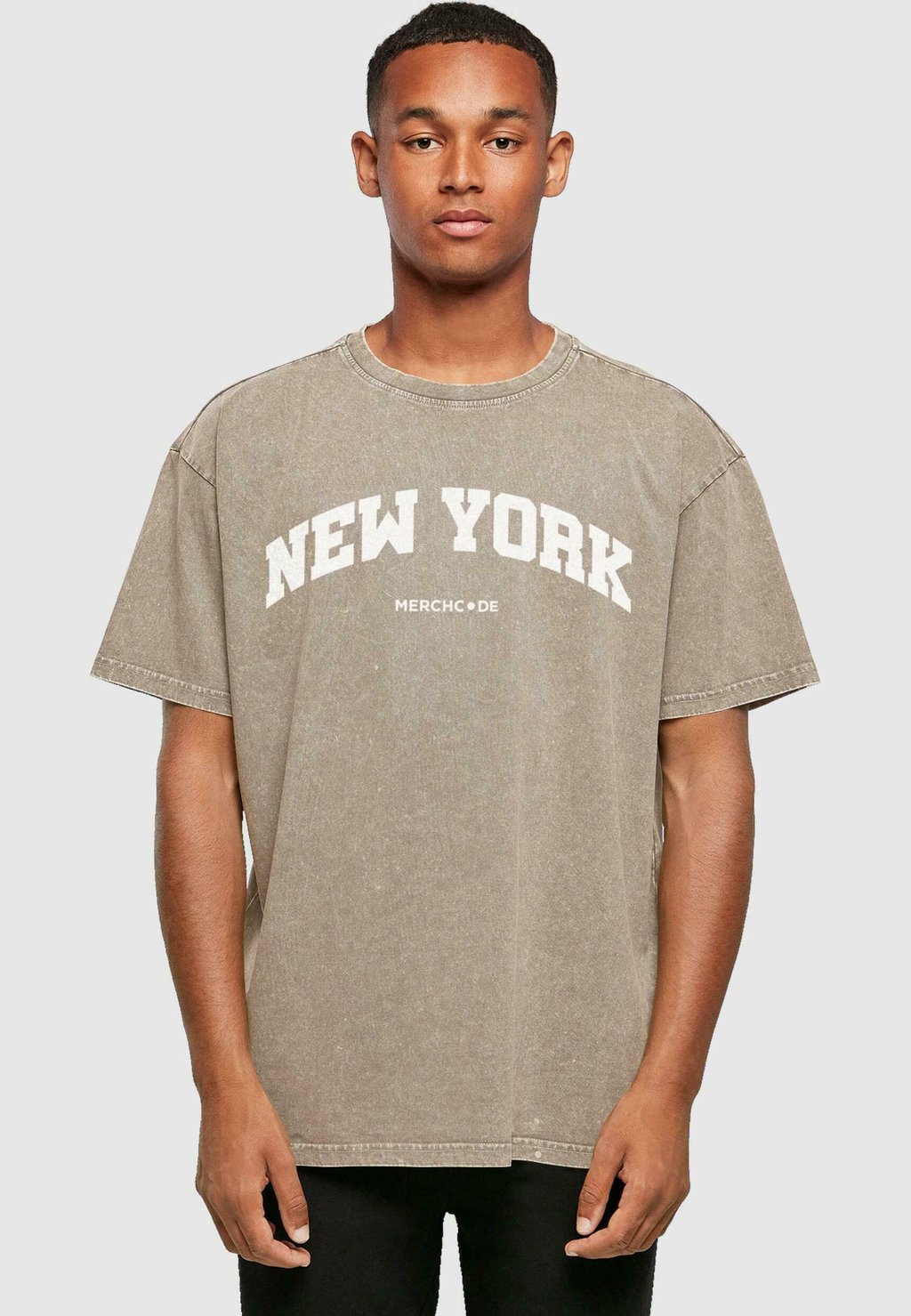 

ФУТБОЛКА Acid WASHED New York Wording Merchcode