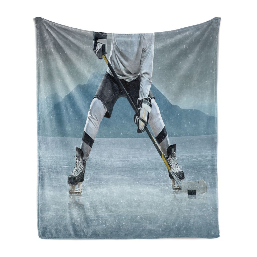 

ABAKUHAUS Sport Мягкое фланелевое флисовое одеяло, Stick and Puck Mountain, уютный плюш для использования в помещении и на открытом воздухе, 125 x 175 см, угольно-серый белый
