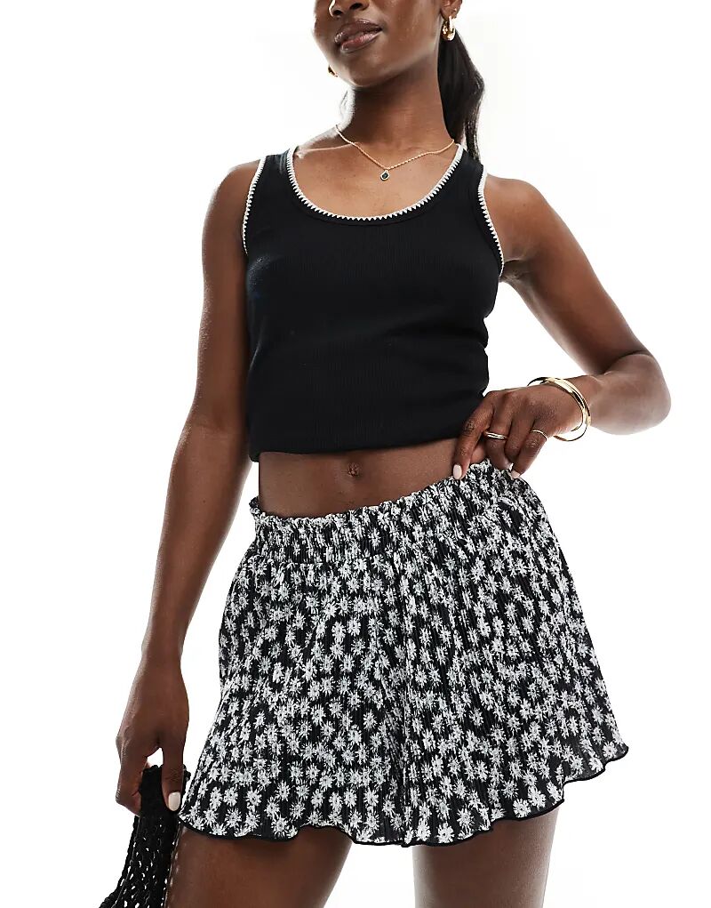 

Яркие плиссированные шорты в стиле моно-дитси ASOS DESIGN