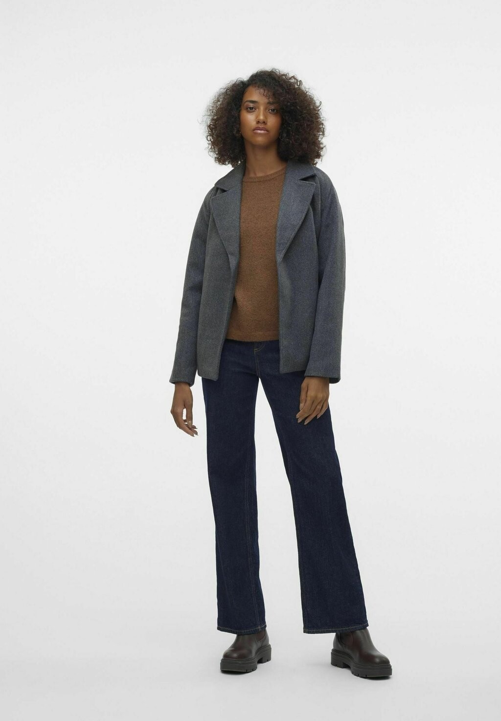 

Короткое пальто VMFORTUNEAYA Vero Moda, цвет Mottled Dark Grey