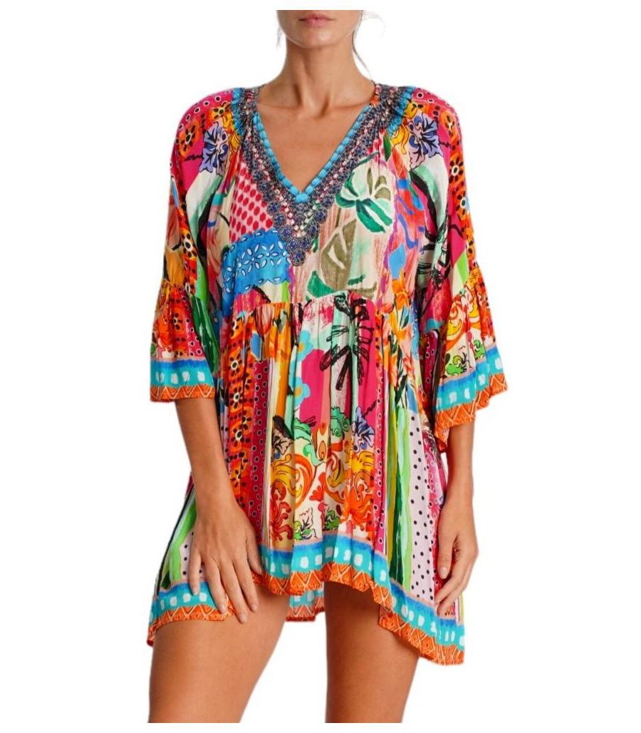 

Женское разноцветное мини-платье с асимметричным подолом по бокам и расшитым бисером вырезом горловины La Moda Clothing, No Color