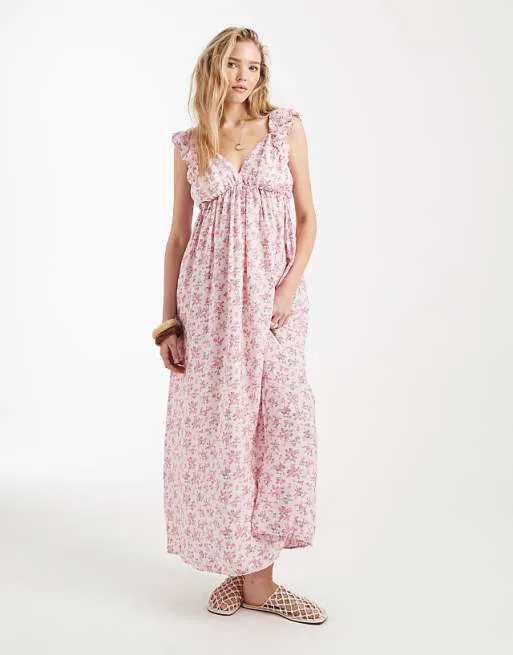 

Розовое платье макси с оборками и v-образным вырезом Vero Moda