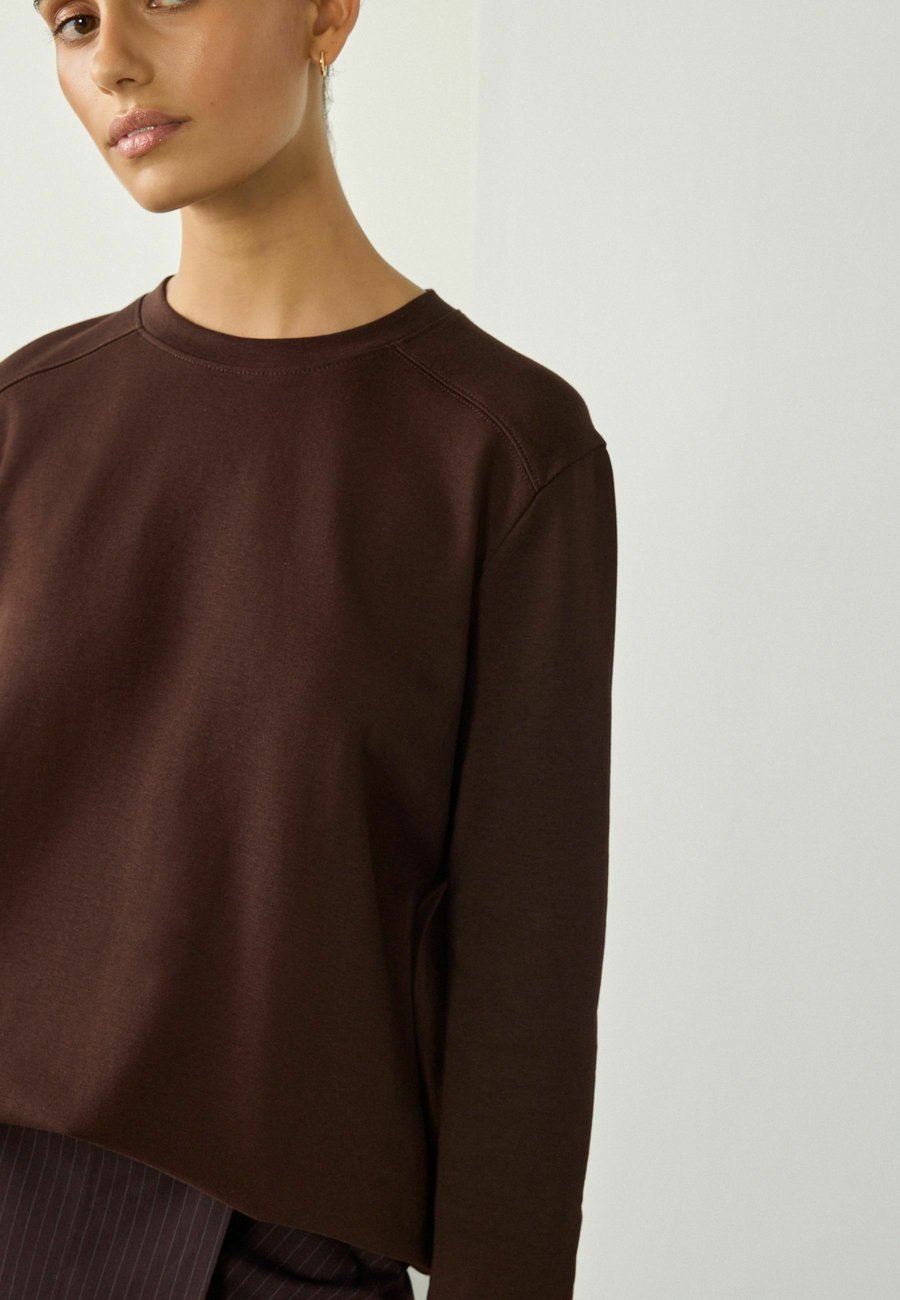 Топ Next LONG SLEEVE HEAVYWEIGHT GRAPHIC REGULAR FIT, Chocolate Brown/Brown — фото 4