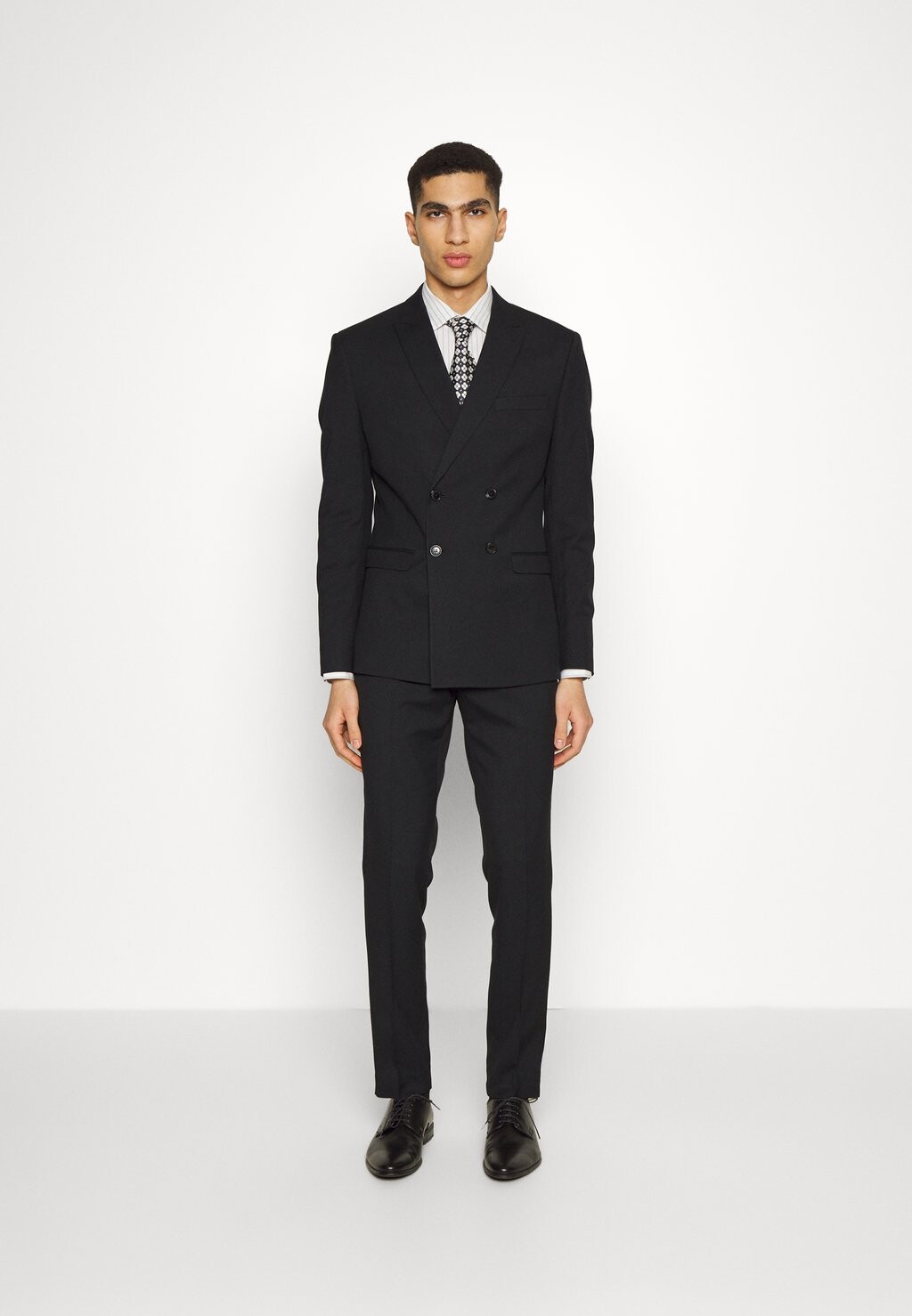 

Костюм TEXTURE SUIT Isaac Dewhirst, цвет black