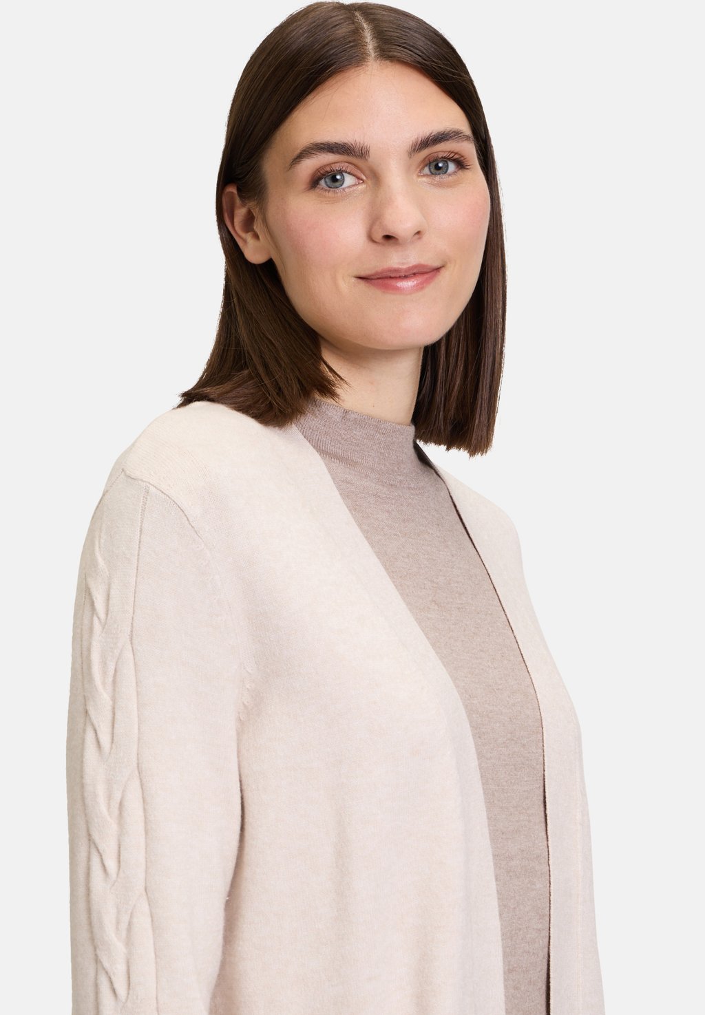 

Кардиган MIT AUFGESETZTEN TASCHEN Betty Barclay, бежевый