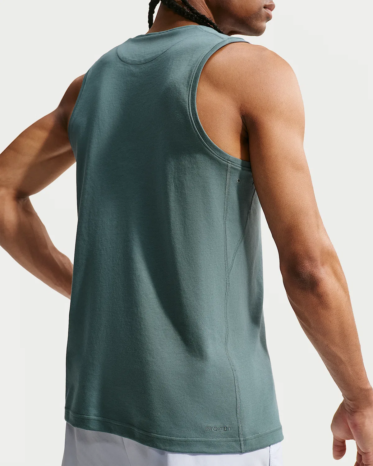 Мужской тренировочный топ Nike Dri-FIT Versatile Tank Primary, Mineral Slate/Mineral Slate — фото 2