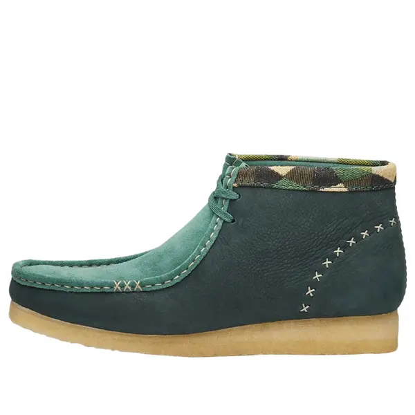 

Кроссовки x end. wallabee boots 'artisan craft - green' Clarks, зеленый