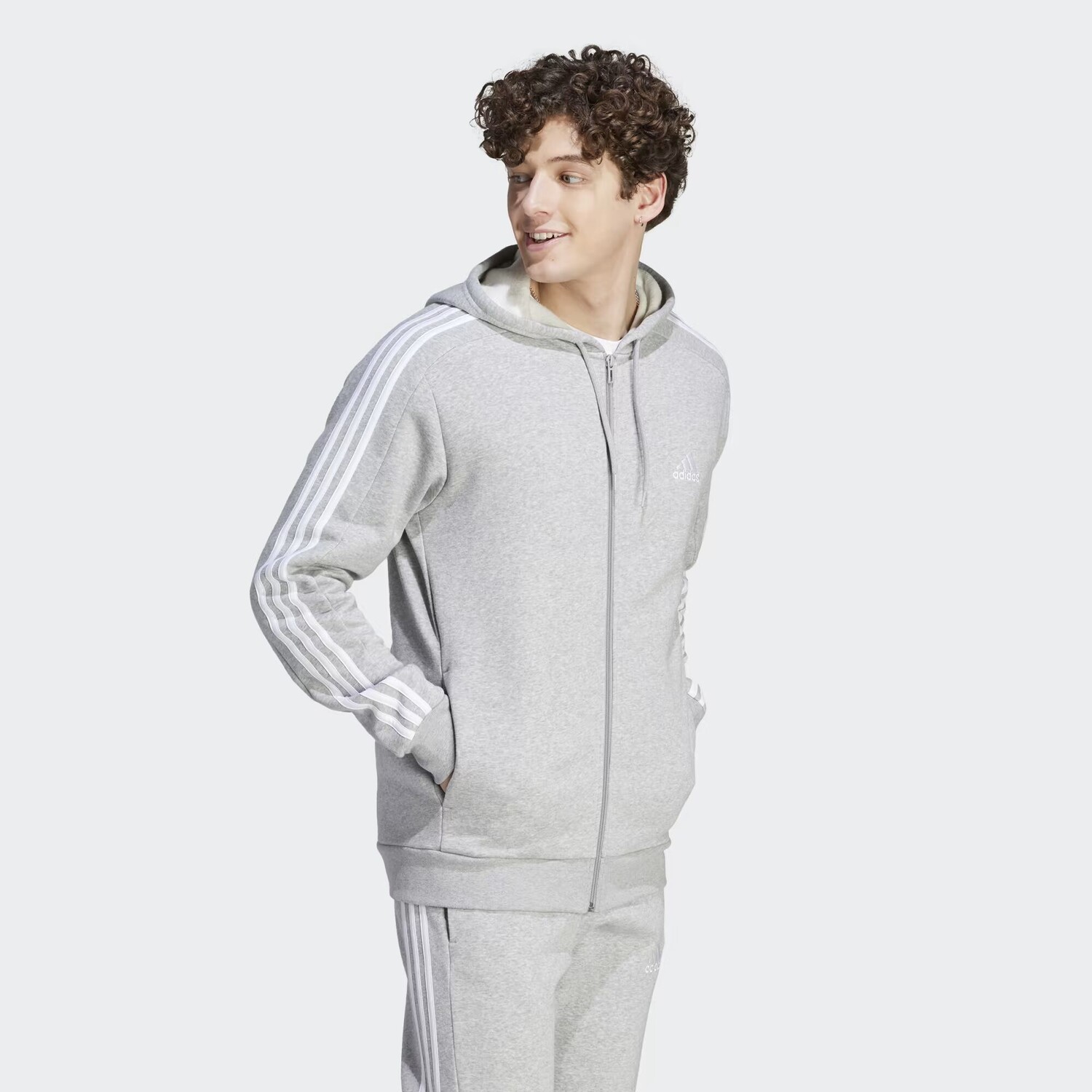 

Флисовая толстовка с молнией во всю длину и тремя полосками Essentials Adidas, цвет Medium Grey Heather