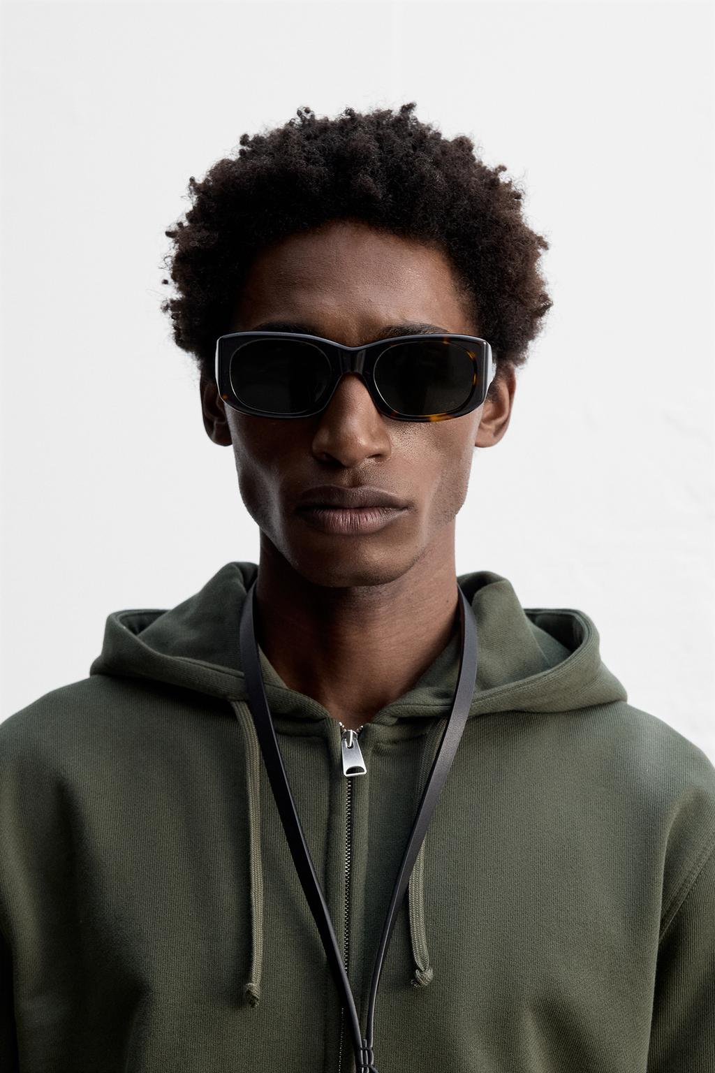 

Овальные солнцезащитные очки ZARA, цвет Tortoiseshell