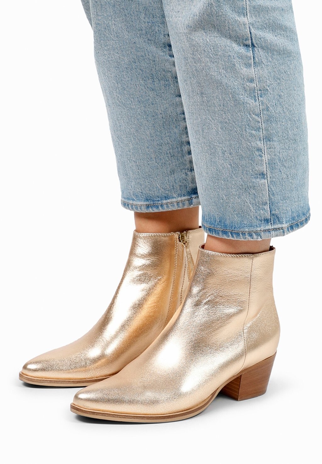 

Ботильоны Manfield, цвет gold