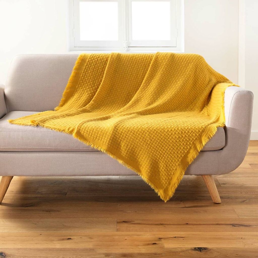 

Мягкий плед Irisette из микрофибры Relax размер 150х200 см цвет серый AL Merkle & Biskup OHG, желтый