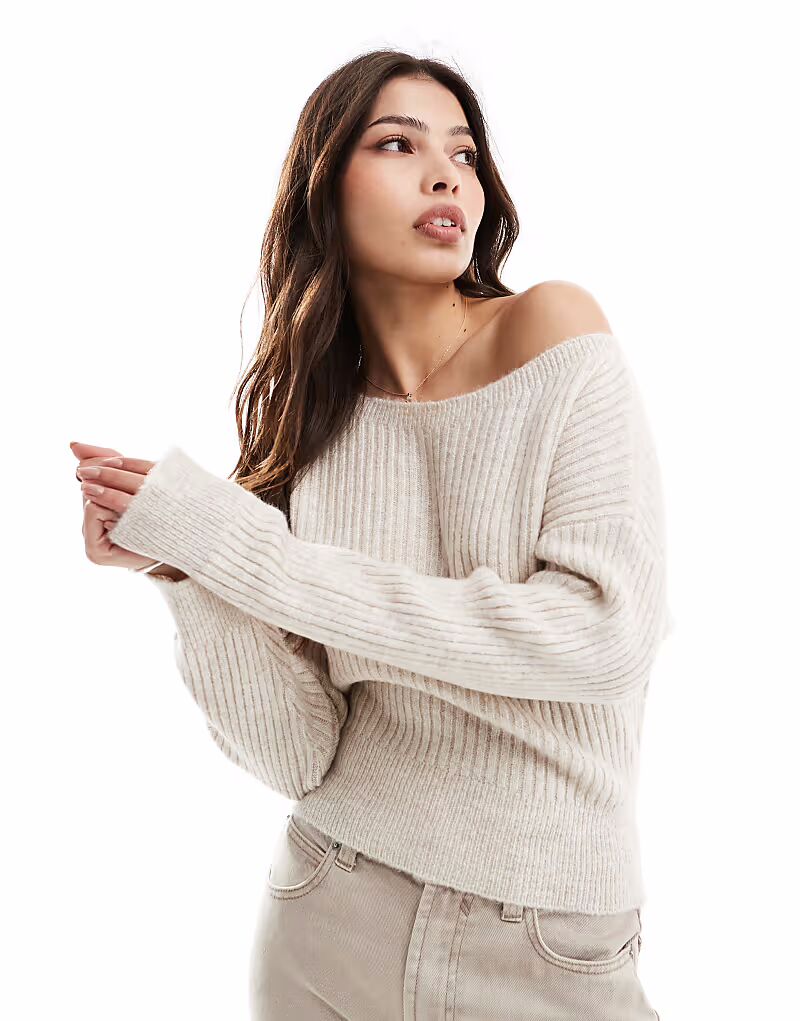 

Вязаный джемпер ASOS DESIGN с открытыми плечами цвета экрю