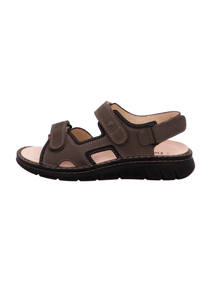 

Сандалии Finn Comfort, оливковый