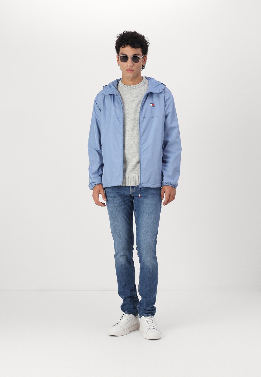 

Легкая куртка CHICAGO JACKET Tommy Jeans, черный