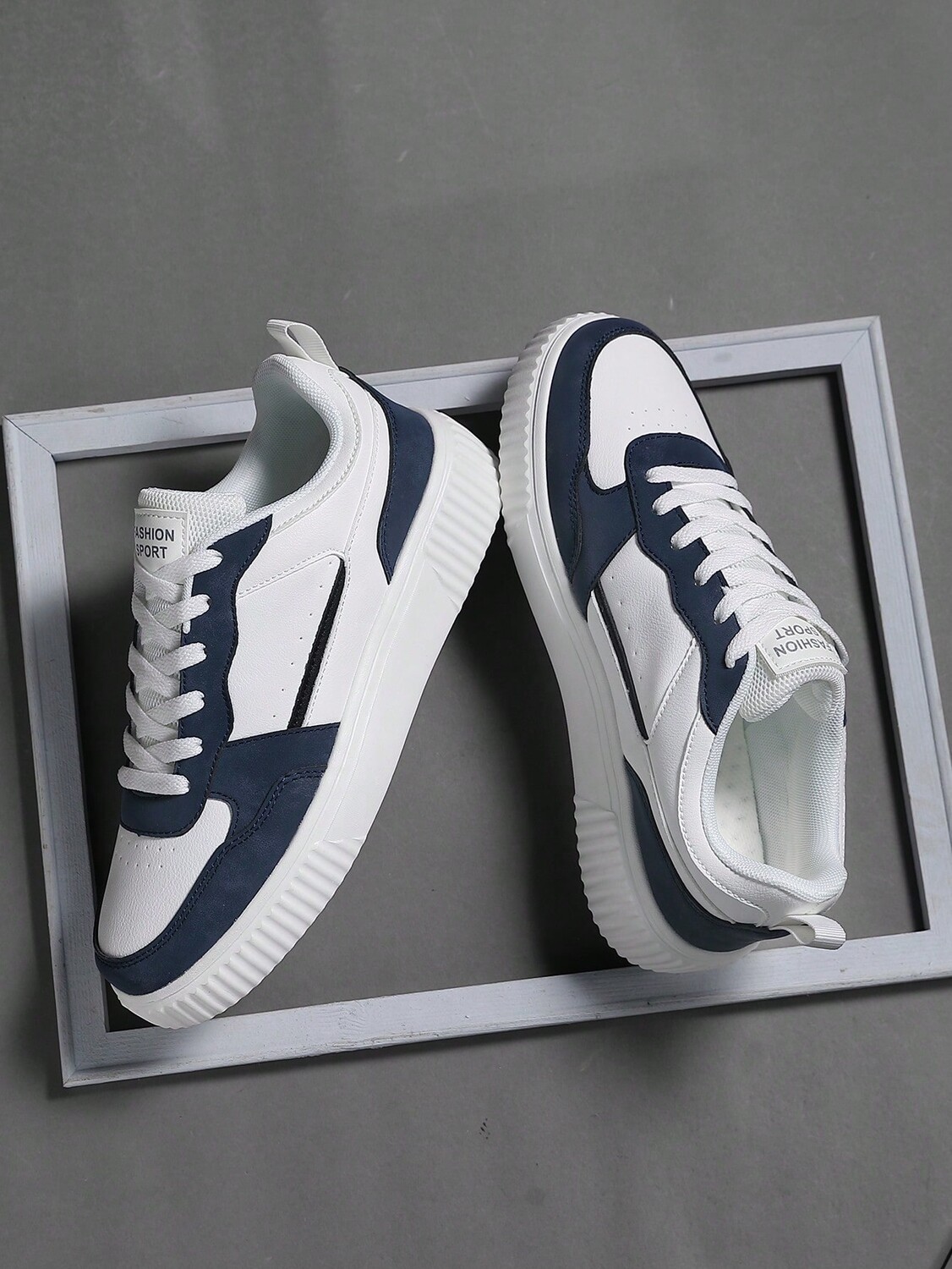 

Кроссовки мужские, темно-синий