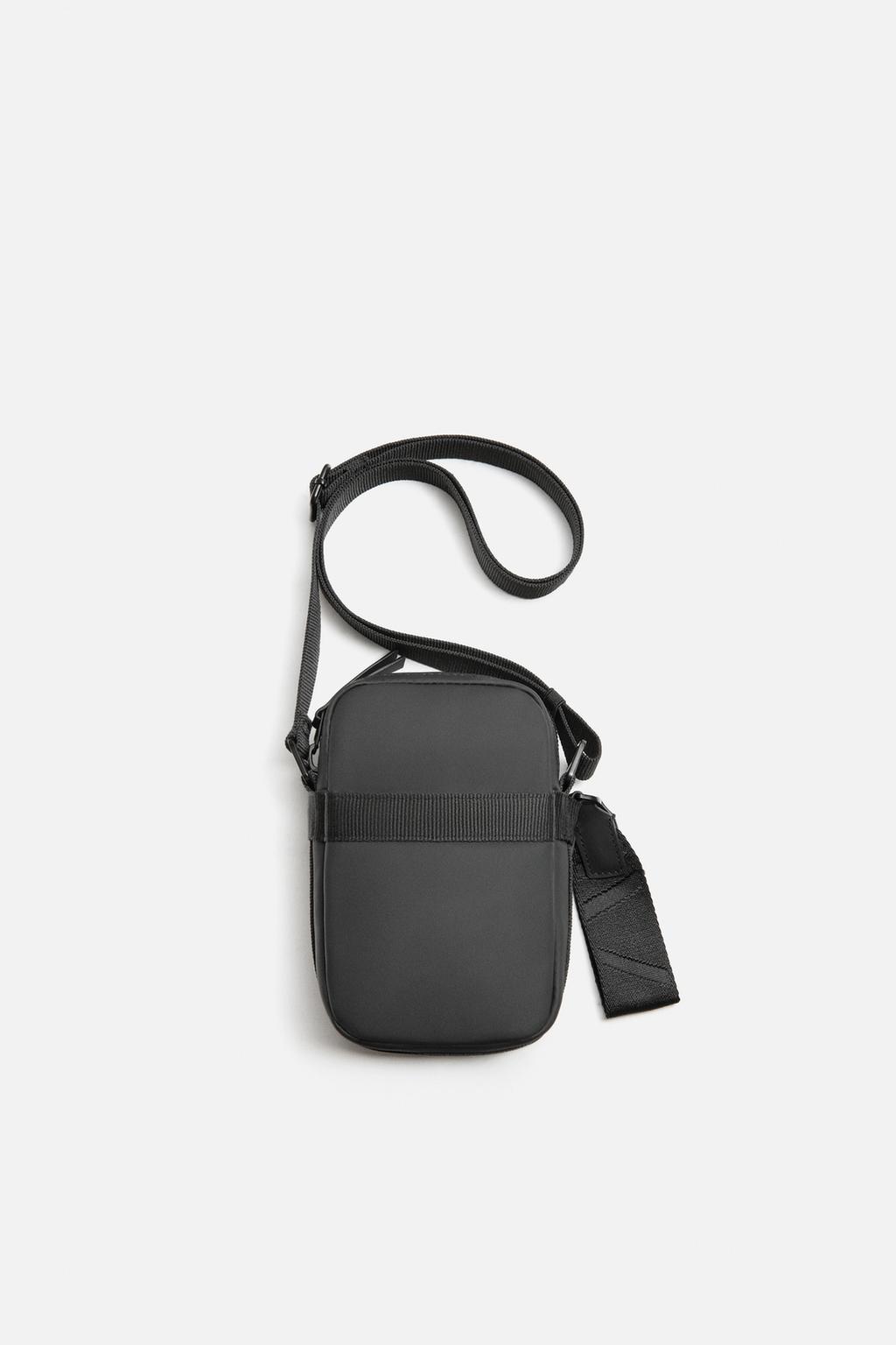 

Прорезиненная сумка через плечо ZARA, черный