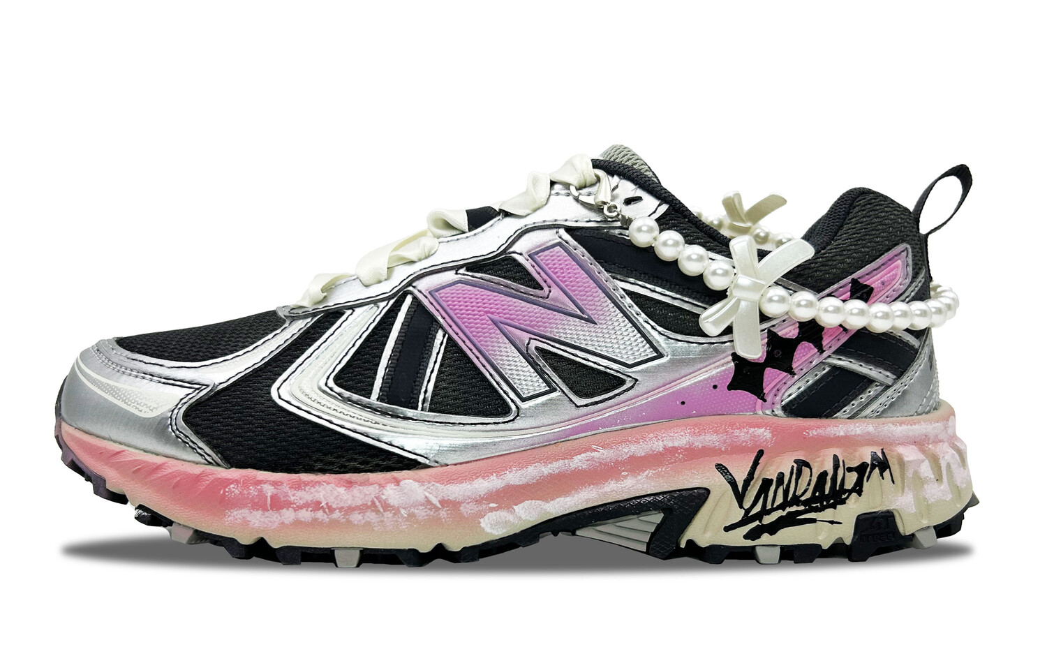 

Кроссовки NB 410 унисекс с низким верхом розовые/серебристые New Balance